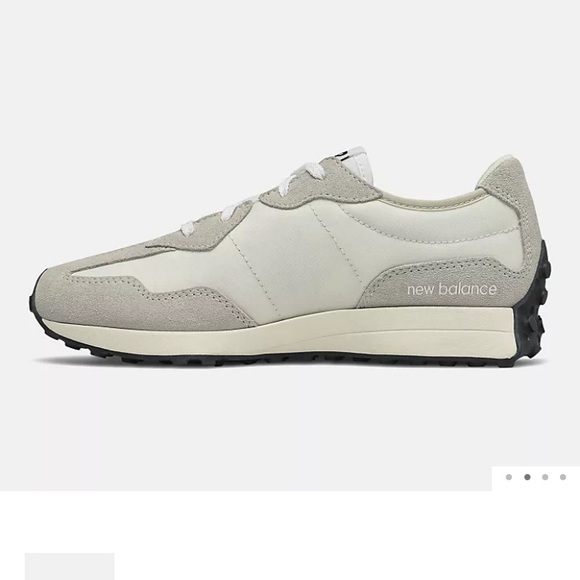 NIB - New Balance 327 - Picture 2 of 6